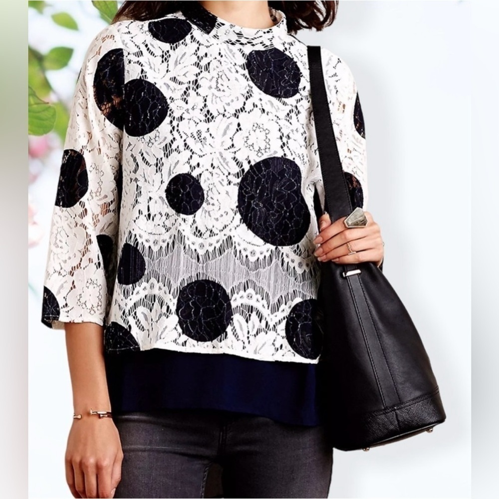 ANTHROPOLOGIE HD in Paris Lace Blouse